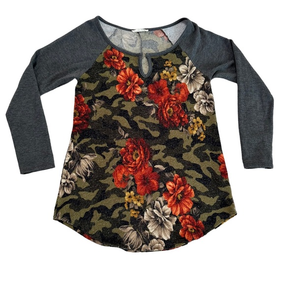 A.gain Floral Long Sleeve Top Size Medium - Picture 17 of 17